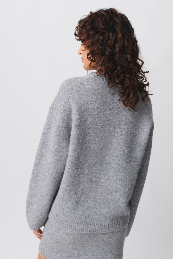 ALMON - Knitted Sweater - Grey